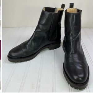 Ann Taylor  brown leather Chelsea  short boots